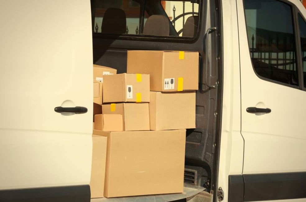 harga-sewa-mobil-box-&-persyaratan-reservasinya!