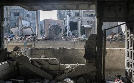 sadis,-serangan-israel-di-gaza-tewaskan-lebih-dari-27.700-orang