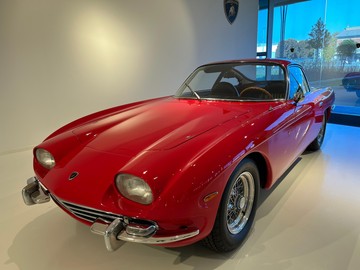 potret-museum-lamborghini-di-italia,-koleksinya-langka-langka