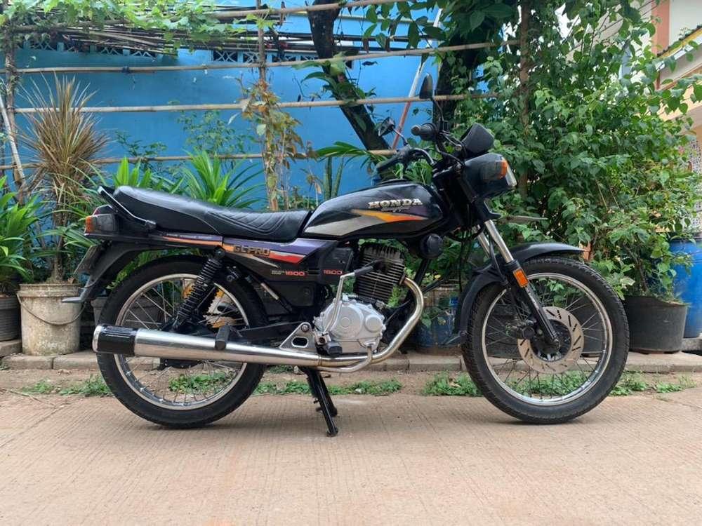6-kelebihan-honda-gl-pro,-motor-sport-4-tak-terlaris-90-an