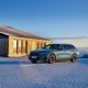 mobil-listrik-station-wagon-berparas-tampan-bmw-i5-touring