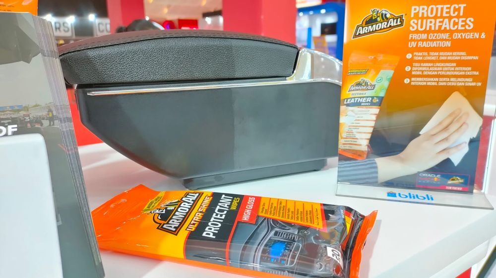 tisu-basah-ajaib,-armor-all-wipes-jadi-pembersih-mobil-serba-guna