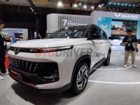 wuling-new-almaz-hybrid,-suv-elektrifikasi-dengan-banderol-affordable