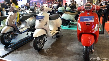 diskon-vespa-matik-di-iims-2024:-potongan-tembus-rp-20-jutaan
