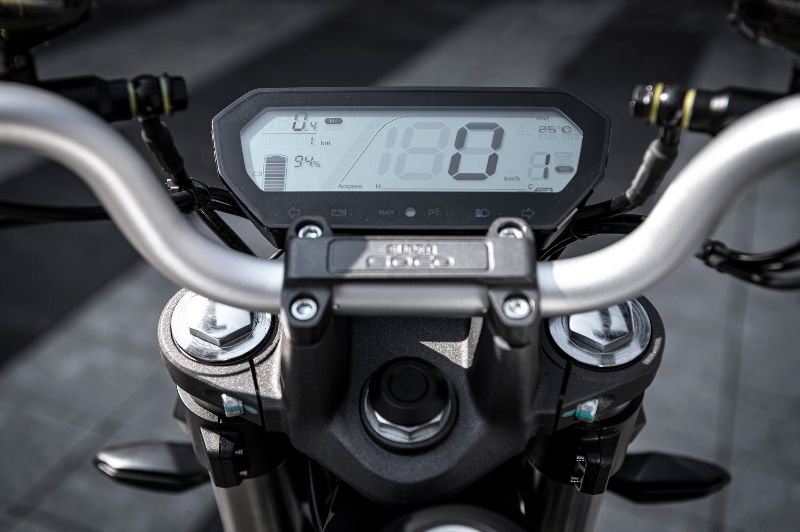 7-tips-menghemat-baterai-motor-listrik