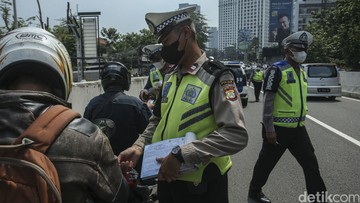 polisi-gelar-operasi-keselamatan-mulai-hari-ini,-catat-ancaman-sanksinya
