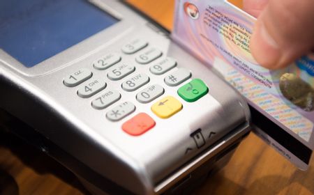 7-perbedaan-paylater-dan-kartu-kredit,-anda-pilih-yang-mana?