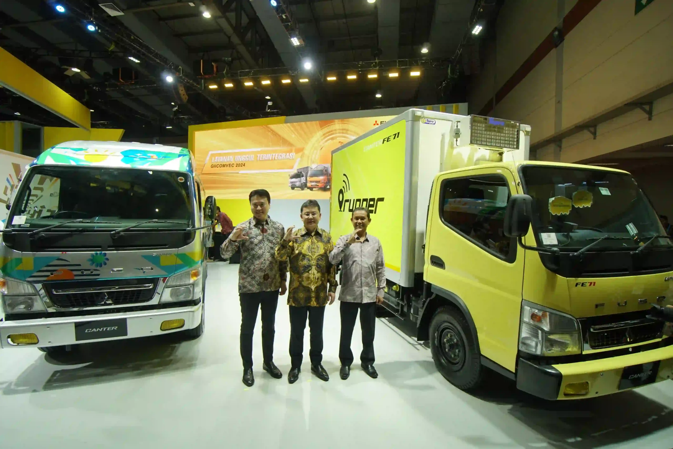 booth-mitsubishi-fuso-hadirkan-5-line-up-truk-unggulan-di-giicomvec-2024