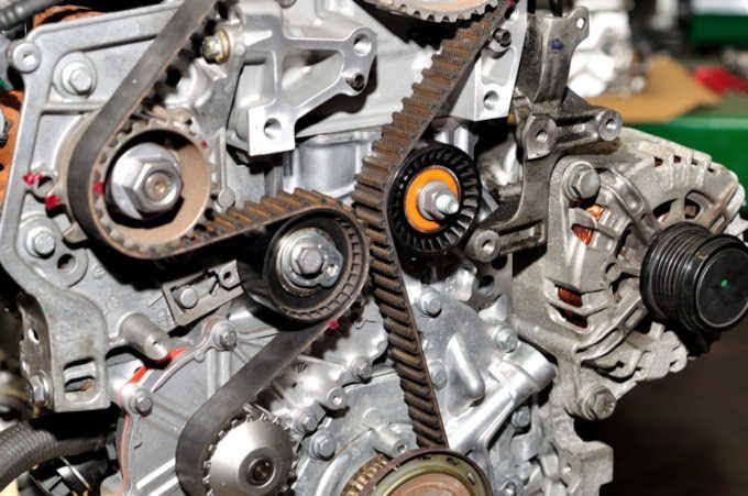 ketahui-fungsi-dan-kelebihan-timing-belt-di-mobil
