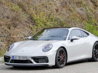 porsche-recall-8100-unit-911.-kaca-depan-berpotensi-lepas