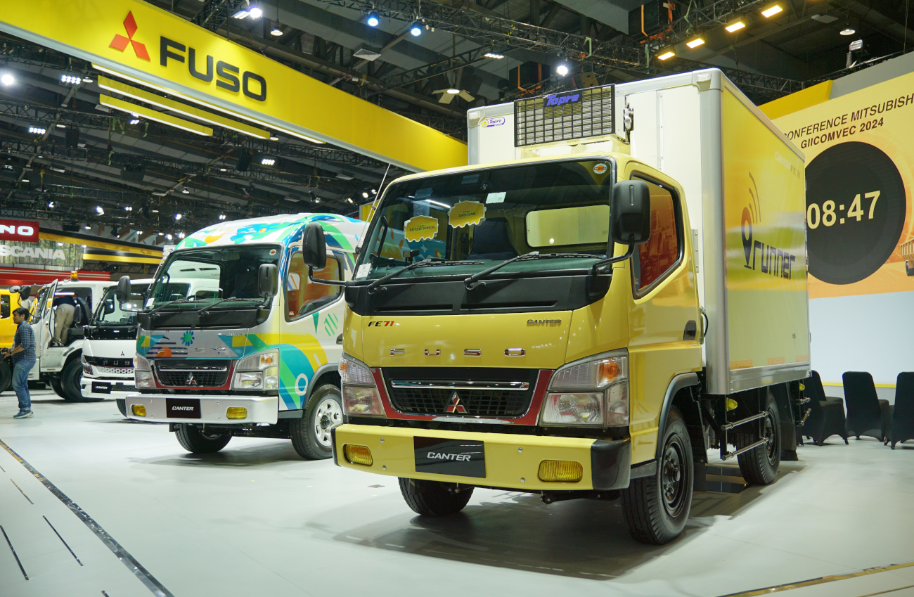 mitsubishi-fuso-canter-terjual-29-ribu-unit-lebih-di-2023,-apa-kabar-hino-dutro?