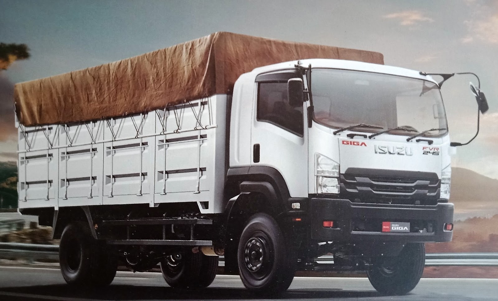 isuzu-#ditemaniyangsejalan-ajak-mudik-50-keluarga-pengemudi-truk-lintas-merek,-ini-syaratnya!