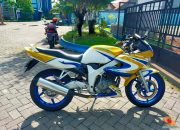 Lebih dekat motor langka Suzuki FXR 150 warna asli kuning edisi Ken – Ken