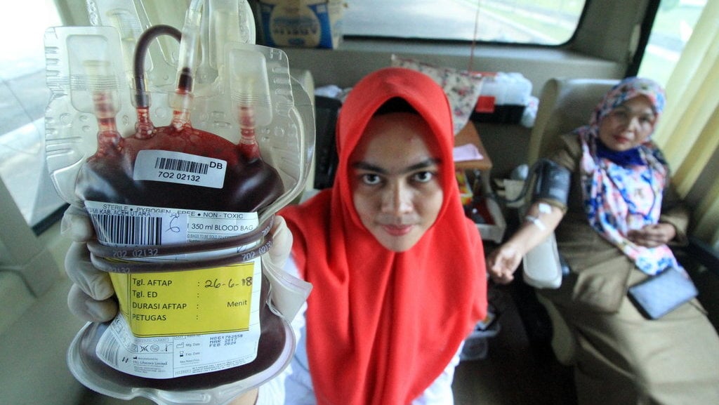 hukum-donor-darah-saat-puasa-di-bulan-ramadhan-&-waktu-idealnya