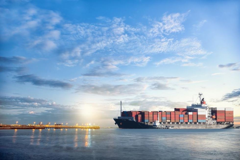 ekspedisi-surabaya-ke-jayapura-via-laut