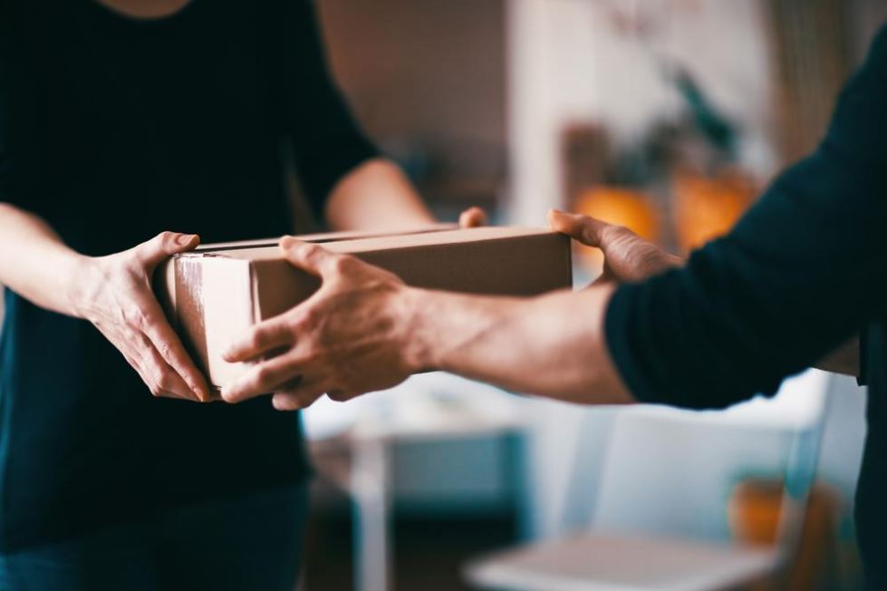 cara-cek-tarif-jasa-pengiriman-barang