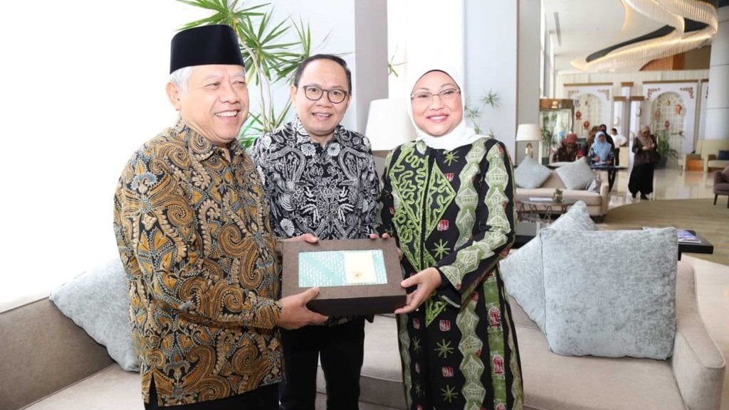bertemu-dubes-indonesia-di-saudi,-menaker-bahas-pekerja-migran