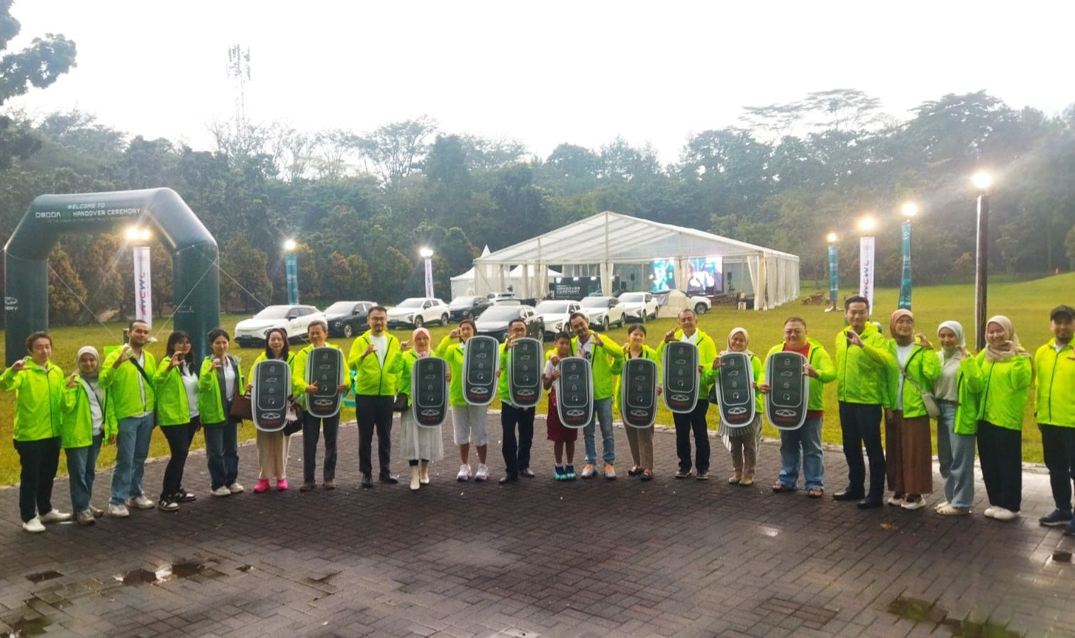 chery-serahkan-1.000-unit-chery-omoda-e5-pada-konsumen-setianya