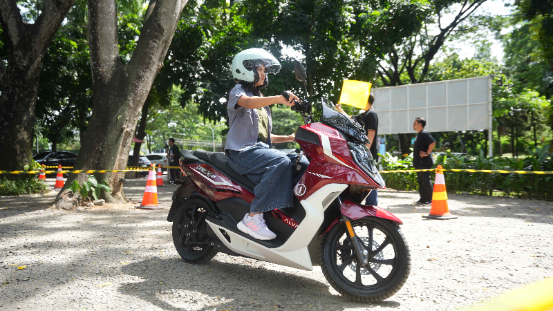 motor-listrik-alva-dilengkapi-anti-theft-system,-liburan-tenang-maling-uring-uringan!