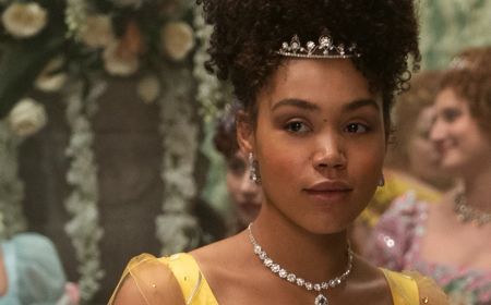 ruby-barker-‘bridgerton’-alami-cedera-saat-climbing,-lengan-patah