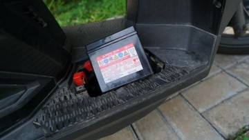 ini-pentingnya-melepas-kabel-aki-saat-motor-ditinggal-mudik-lebaran