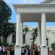 open-house-terakhir-jokowi-jadi-presiden,-warga-mulai-berdatangan-ke-istana-negara