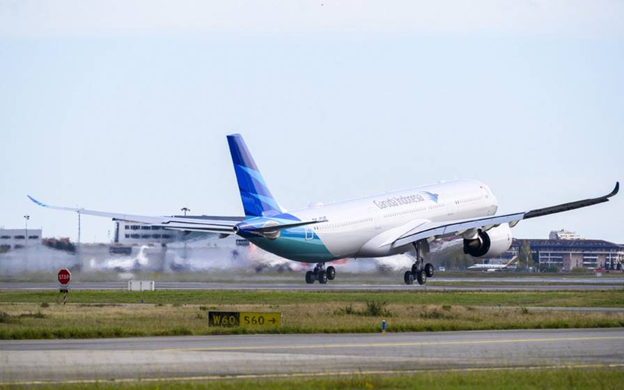 garuda-indonesia-siapkan-rencana-bisnis-baru-di-bidang-ekspedisi