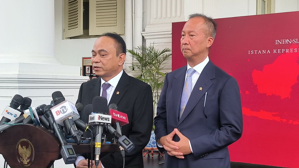menkominfo-sebut-ceo-microsoft-akan-temui-jokowi-30-april-2024