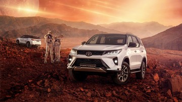 wujud-toyota-fortuner-hybrid-yang-baru-meluncur,-harga-mulai-rp-700-jutaan