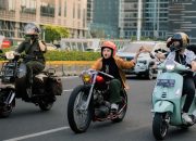 Riding Cantik Keliling Jakarta, Ini 5 Tips Berkendara Motor Aman Bagi Wanita
