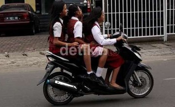 pria-solo-ajukan-syarat-sim-di-bawah-17-tahun,-mentalnya-udah-siap?