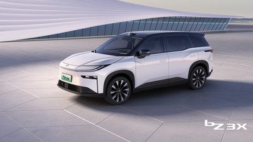 mobil-listrik-baru-toyota-bz3c-dan-bz3x