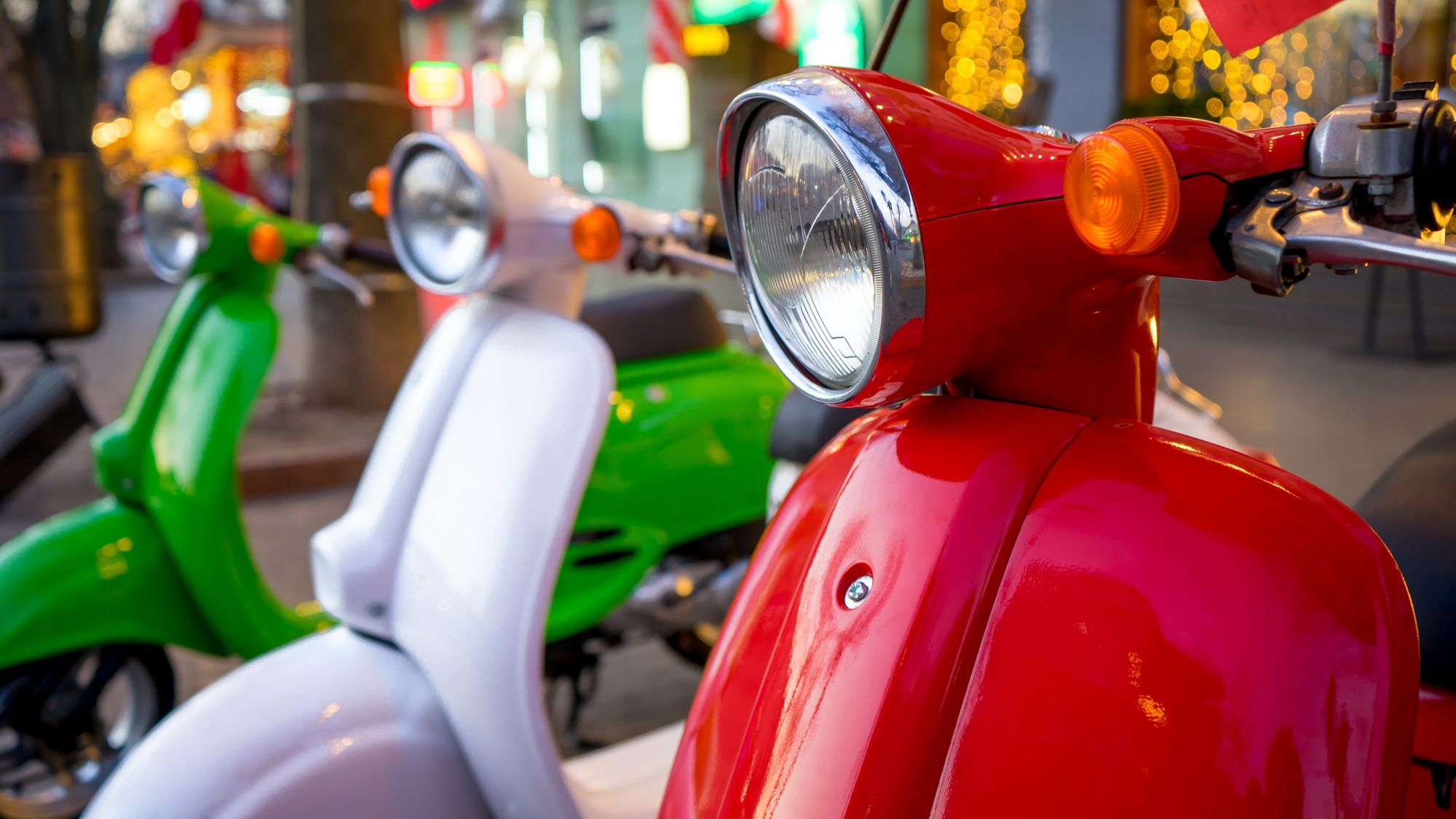 rekomendasi-motor-mirip-vespa-yang-menawan