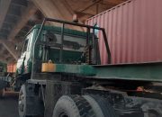 Perlu Ditata: Depo Peti Kemas dan Pool Truk