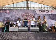 Perkuat Hubungan Dengan KomunitasMitsubishi Fuso Dukung Acara Jambore Canter Mania di Jambi