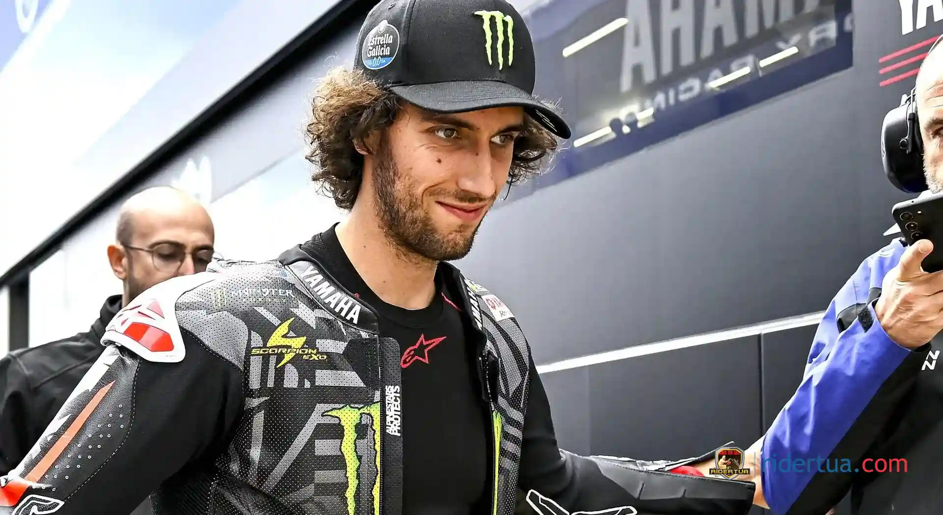 alex-rins-ingin-tetap-bertahan-di-yamaha-meski-banyak-masalah