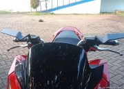 Penampakan PCX 160 pakai spion model winglet