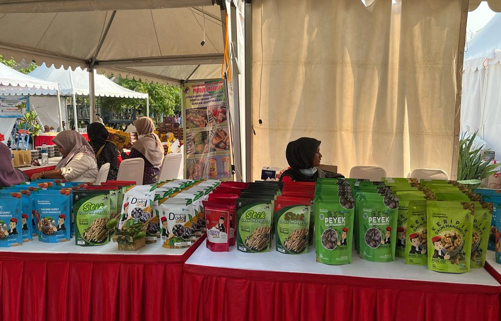 bridgestone-indonesia-peduli-masyarakat-pesisir-muara-gombong