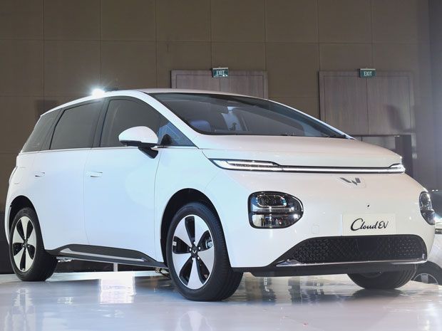 7-alasan-wuling-cloud-ev-bisa-menjadi-mobil-listrik-untuk-keluarga