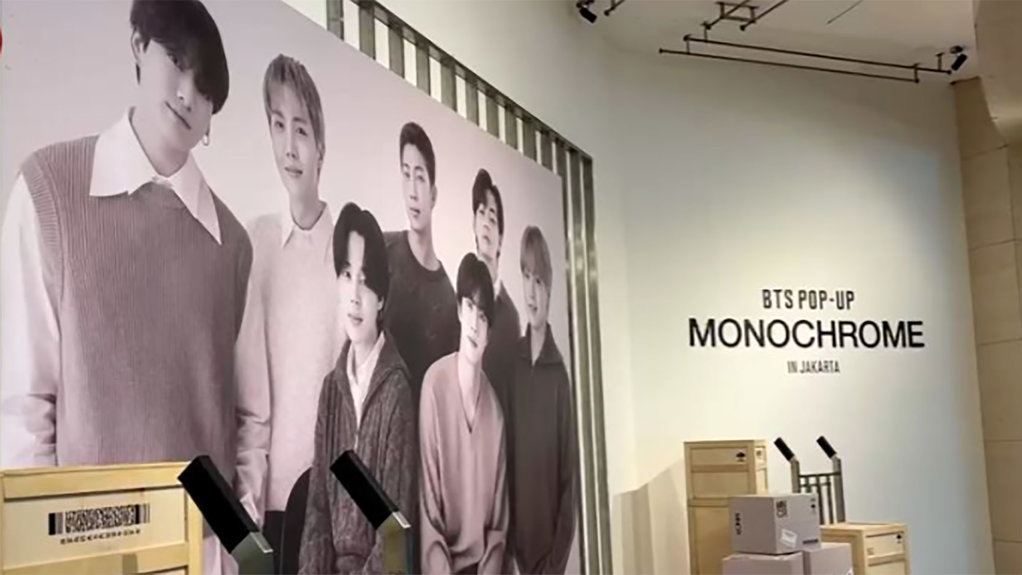 acara-bts-pop-up:-monochrome-in-jakarta-sampai-kapan-&-di-mana?