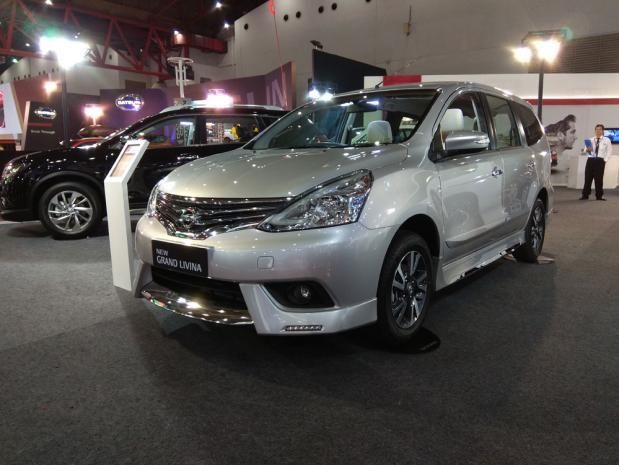 bengkel-resmi-nissan-kasih-diskon-ganti-oli,-filter-untuk-grand-livina-dan-livina