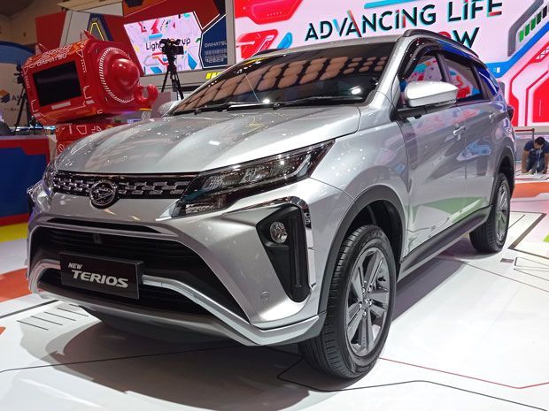 daihatsu-jual-61-ribu-mobil-di-indonesia-januari-april-2024,-kuasai-21-persen-pasar
