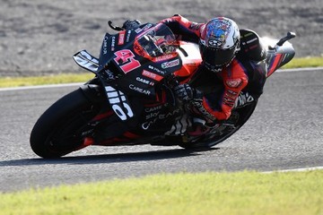 kejadian-lagi-ribut-ribut-aleix-espargaro-dan-franco-morbidelli