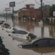 mobil-mobil-jadi-saksi-bisu-parahnya-banjir-di-brasil