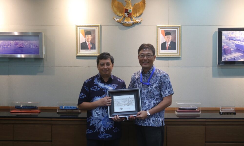 jict-melayani-layanan-perdana-s18-melalui-mv-wan-hai-309