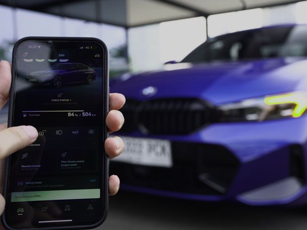mobil-mobil-bmw-di-indonesia-kini-bisa-dibuka,-dinyalakan-pakai-iphone-dan-apple-watch