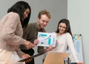 Sales Marketing Adalah: Pengertian, Tugas, Skill, Gaji