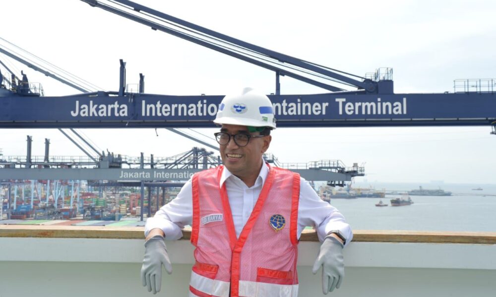 meningkatkan-kolaborasi-antara-layanan-angkutan-laut-dan-logistik