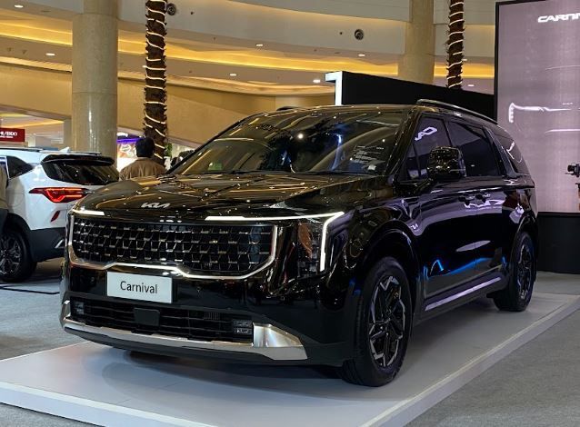 spesifikasi,-fitur,-dan-harga-kia-carnival-facelift,-mpv-mewah-muat-11-penumpang