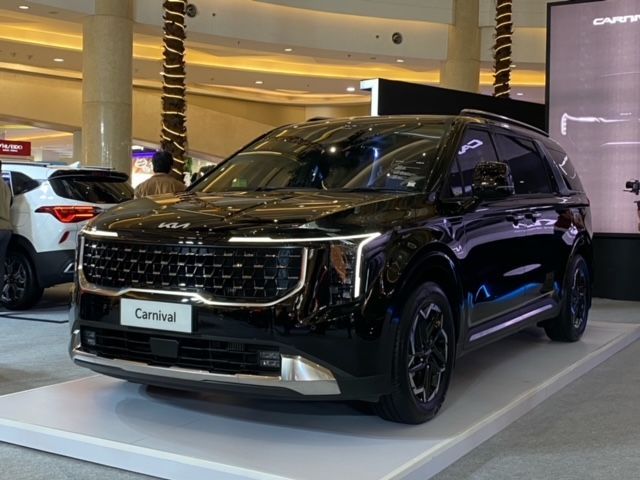 kia-carnival-facelift-meluncur,-harganya-tembus-rp1,1-miliar
